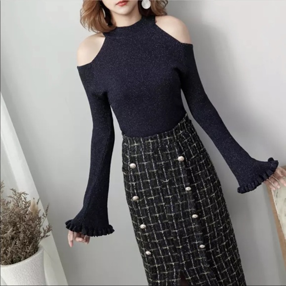 Chic Tweed Skirt 2 Piece Set - Picture 4 of 4